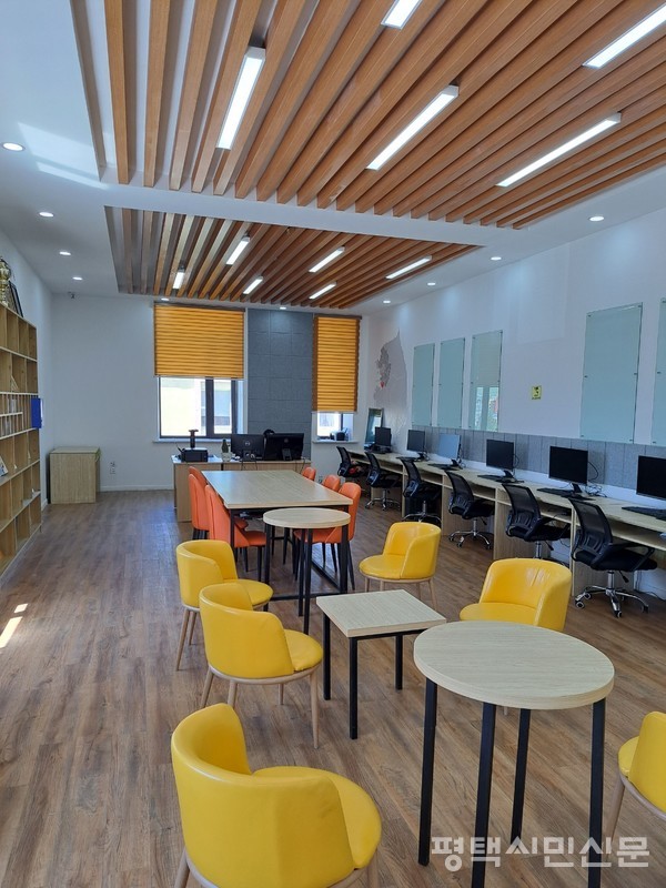 토브아이막 도립도서관에 조성한 평택관 내부