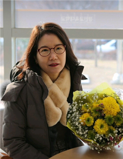 안 문 시인계간  등단평택문인협회 사무차장경기도 문학상 문학공로상