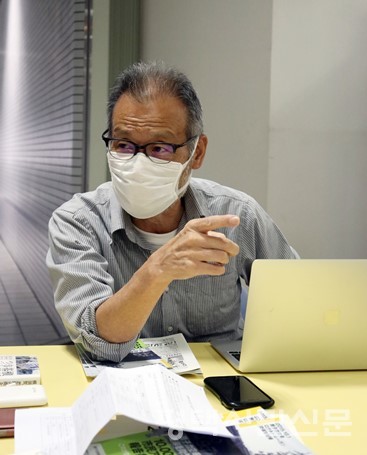 요코스카 시민단체 ‘비핵 시민 선언 운동 요코스카’의 니이쿠라 히로시씨