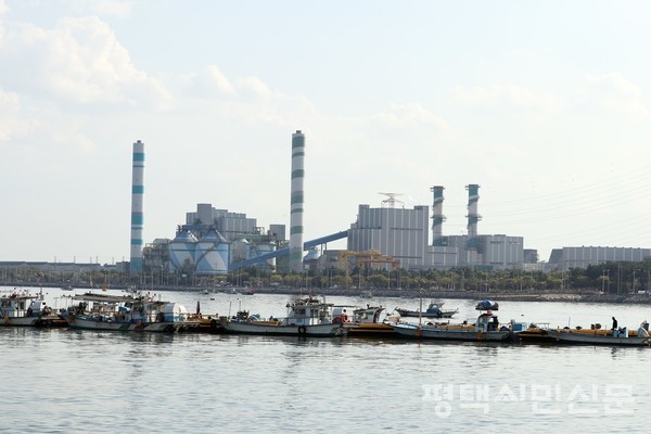 당진 한진포구 선착장 인근 아산국가산업단지 충남부곡지구