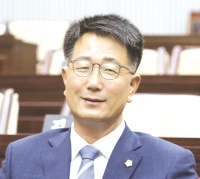 김재균 경기도의회 여성가족평생교육위원장