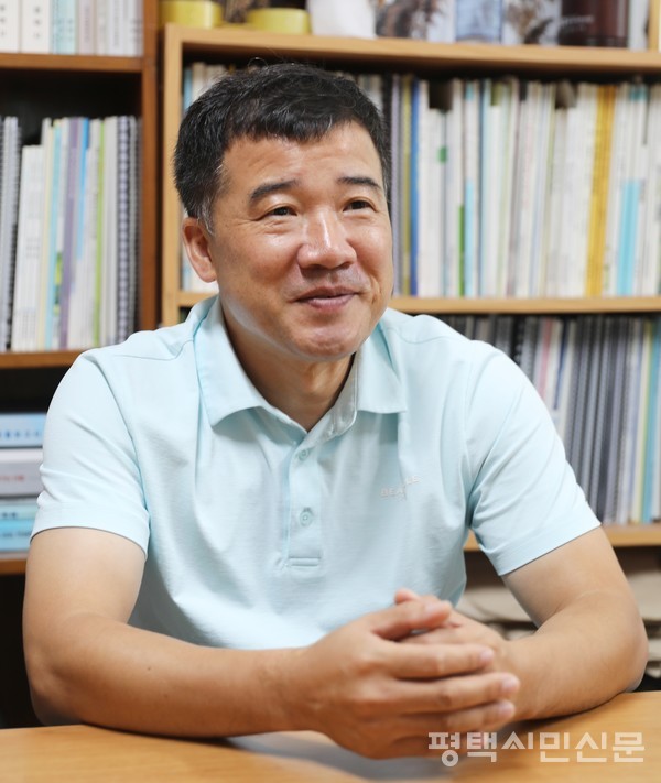 송경섭 사초봉사단 단장