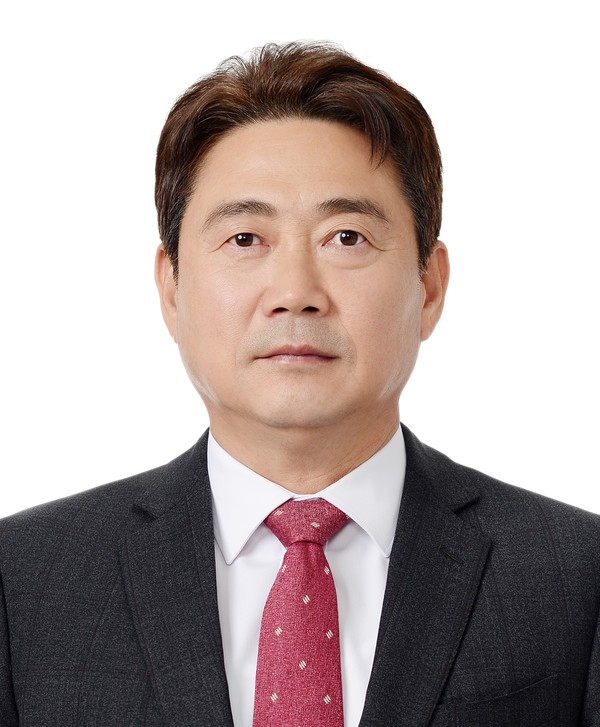 이계문 제13대 이사장