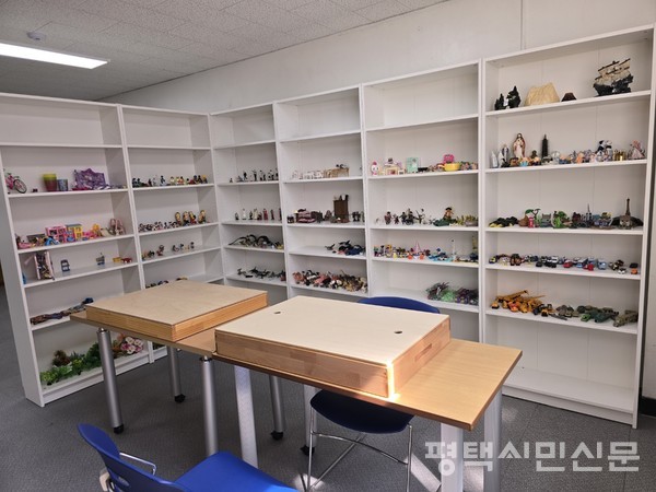 모래놀이 치료실의 모습