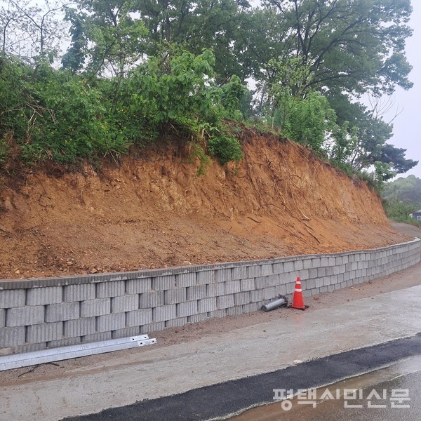 확장공사 완료된 도로