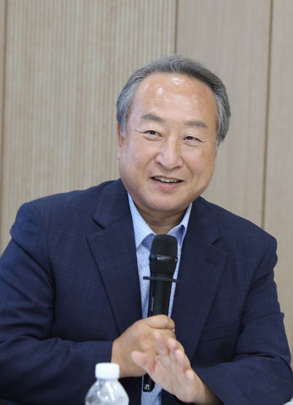 김재영 평택시립국악관현악단 상임지휘자